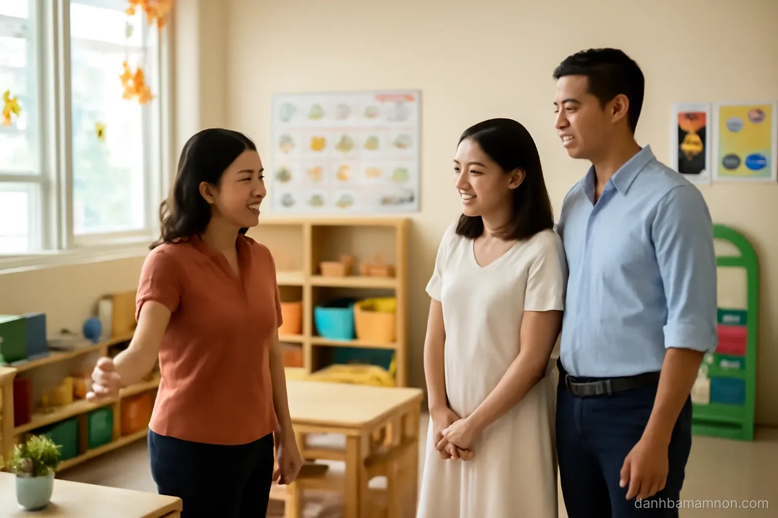 Trường trong ngõ nhỏ Hà Nội: tiện và bất tiện